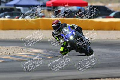 media/Apr-10-2022-SoCal Trackdays (Sun) [[f104b12566]]/Turn 2 (1135am)/